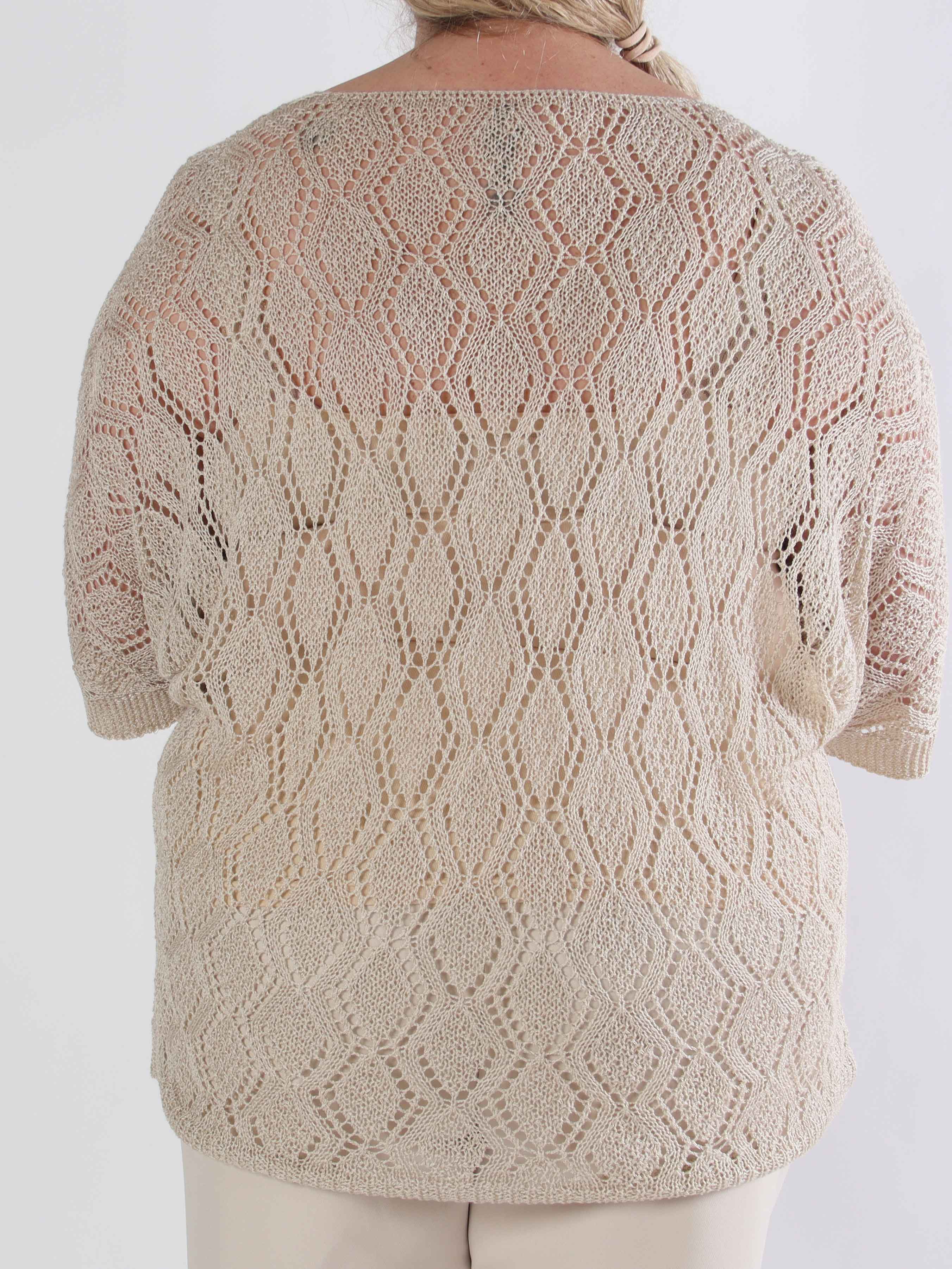 Deisy - Sød plus size tunika i strikket hulmønster